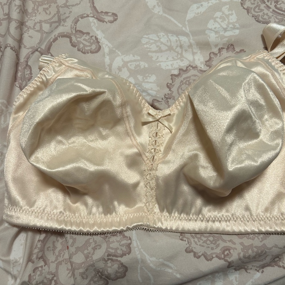 Bali Cream Satin Bra